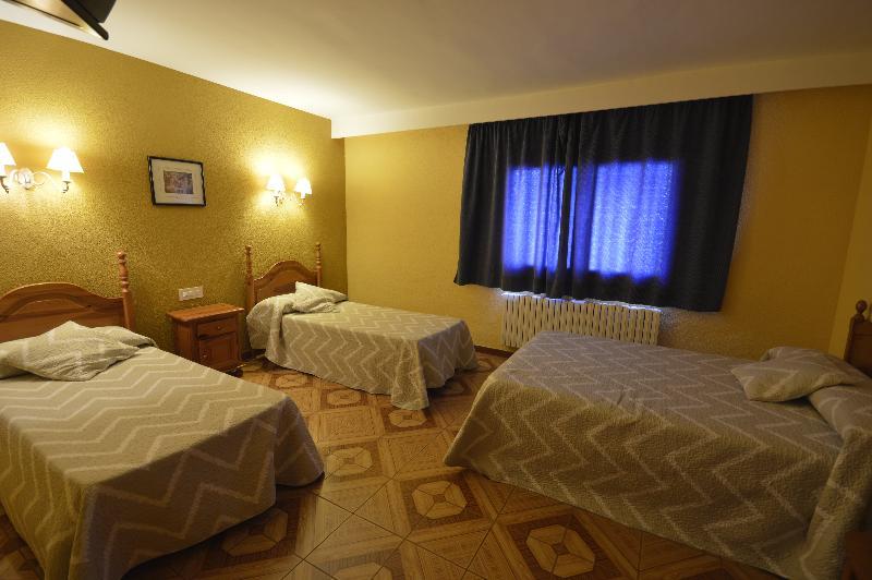 Hotel Suiza Bronchales Exteriér fotografie